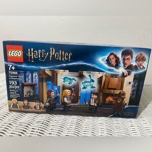 Retired Lego Harry Potter Hogwarts Room of Requirement- NEW & UNOPENED